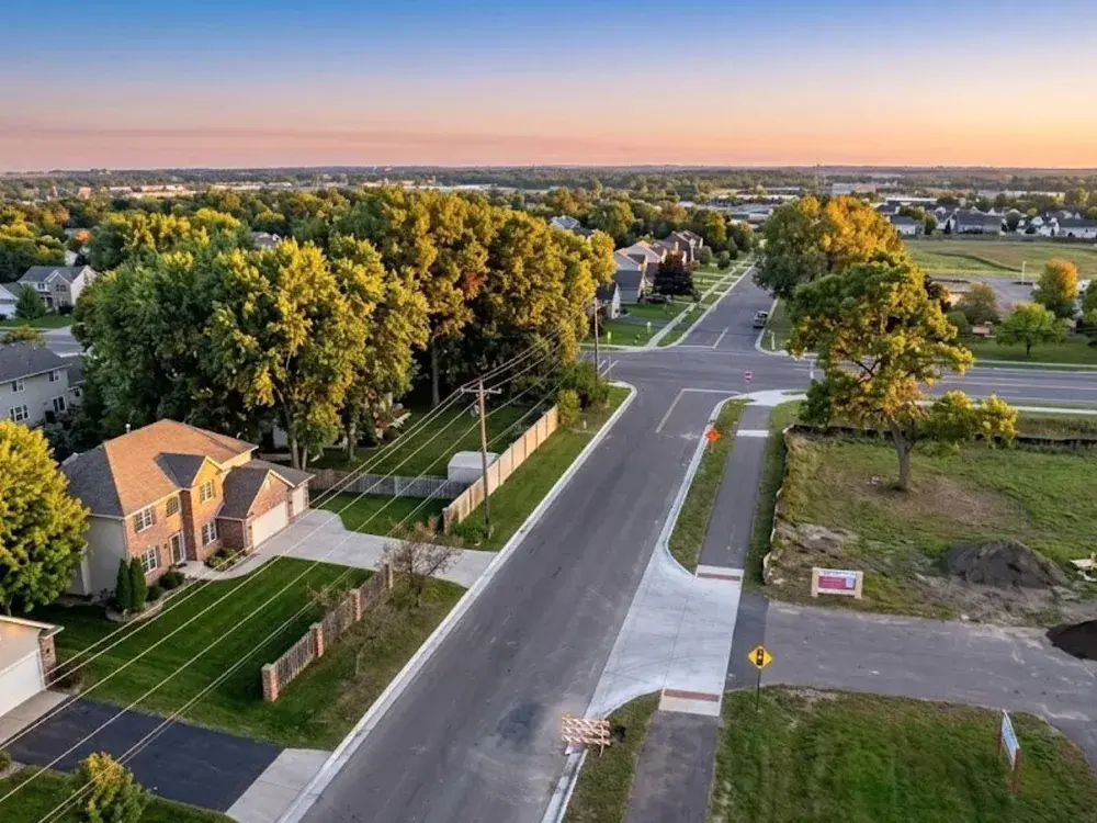 1823 Queens Dr in Woodbury, Washington County, MN