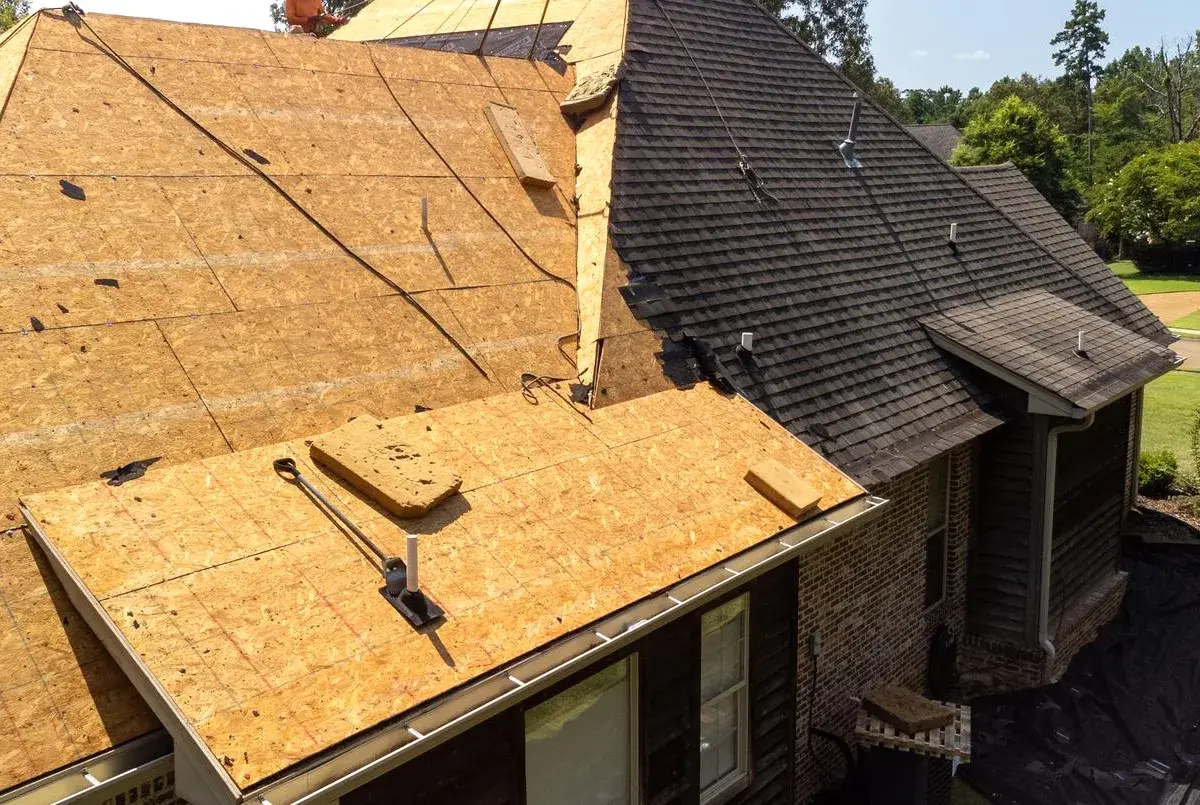 Residential exterior work by Orange Exteriors, roofing contractor serving Woodbury, MN Residential exterior work by Orange Exteriors, roofing contractor serving Woodbury, MN