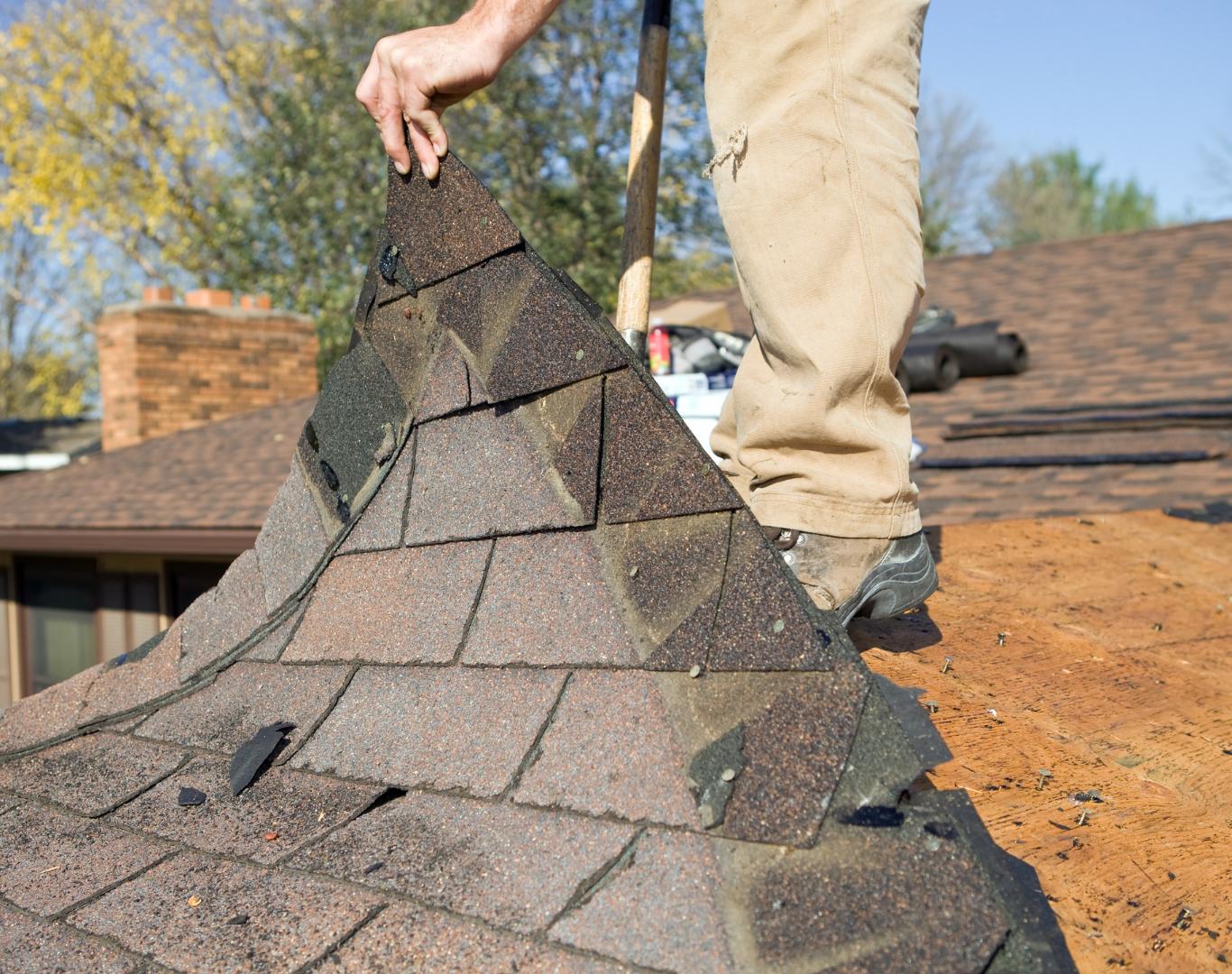 Reliable Roofing Company in Apple Valley, MN completing residential roof replacement